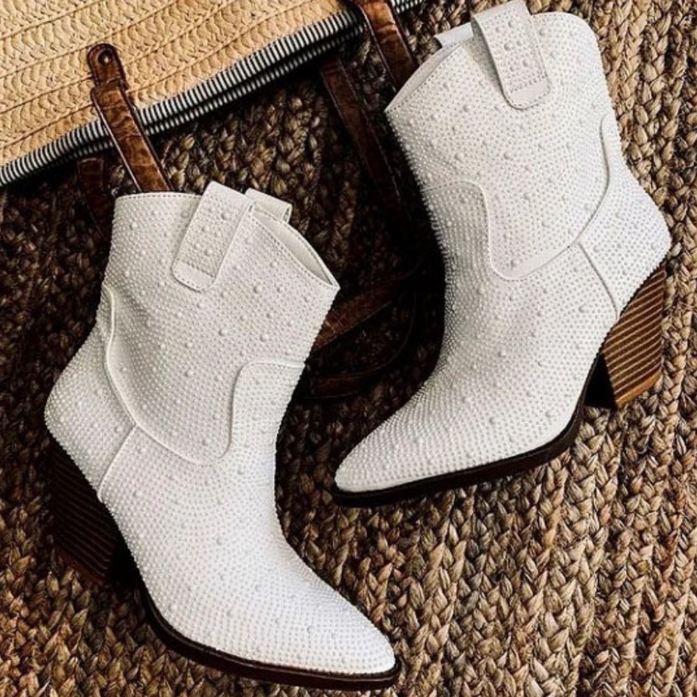 Ivory Forever beaded cowboy boot - Picture 8 of 10